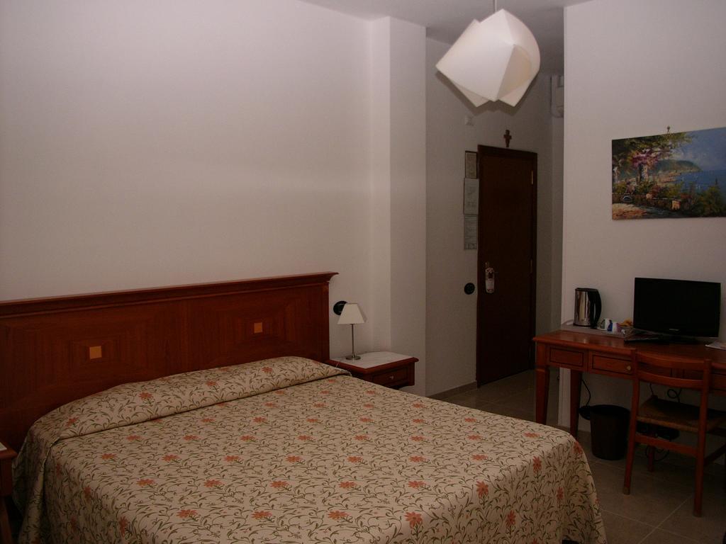 Hotel Lido Дейва-Марина Екстер'єр фото