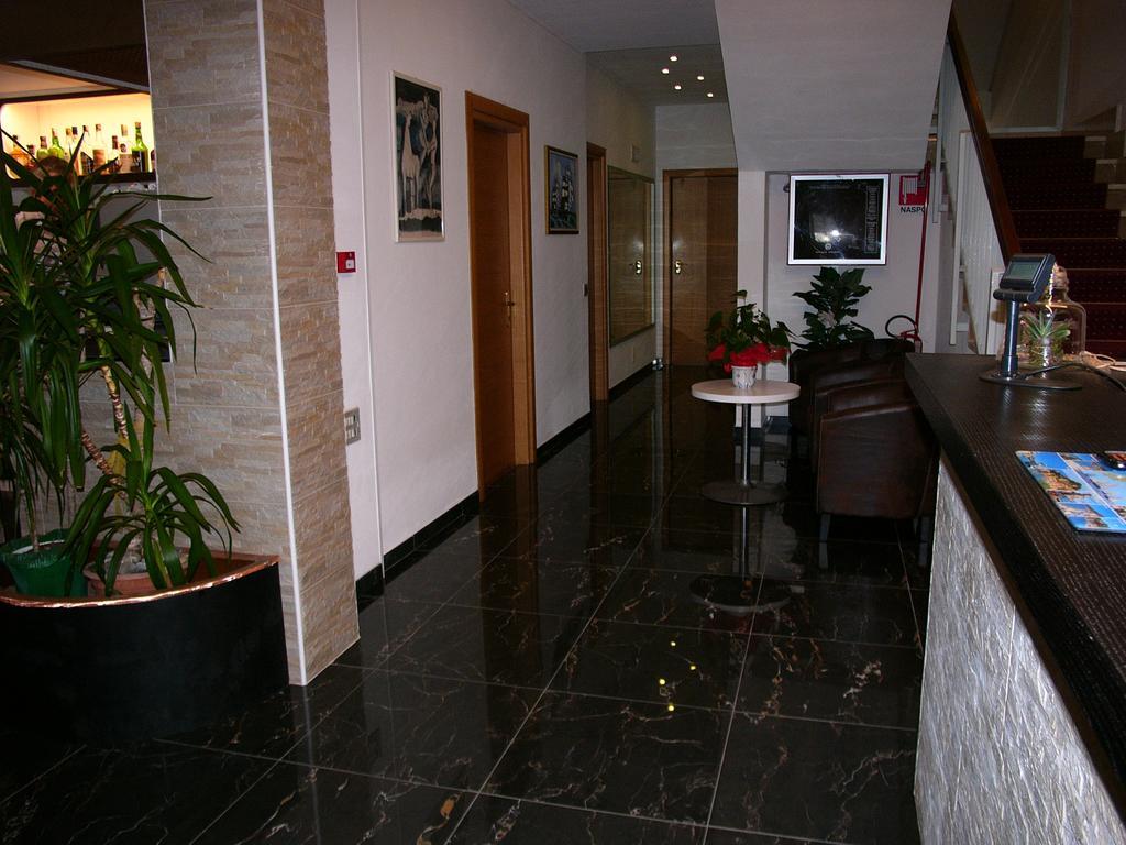 Hotel Lido Дейва-Марина Екстер'єр фото
