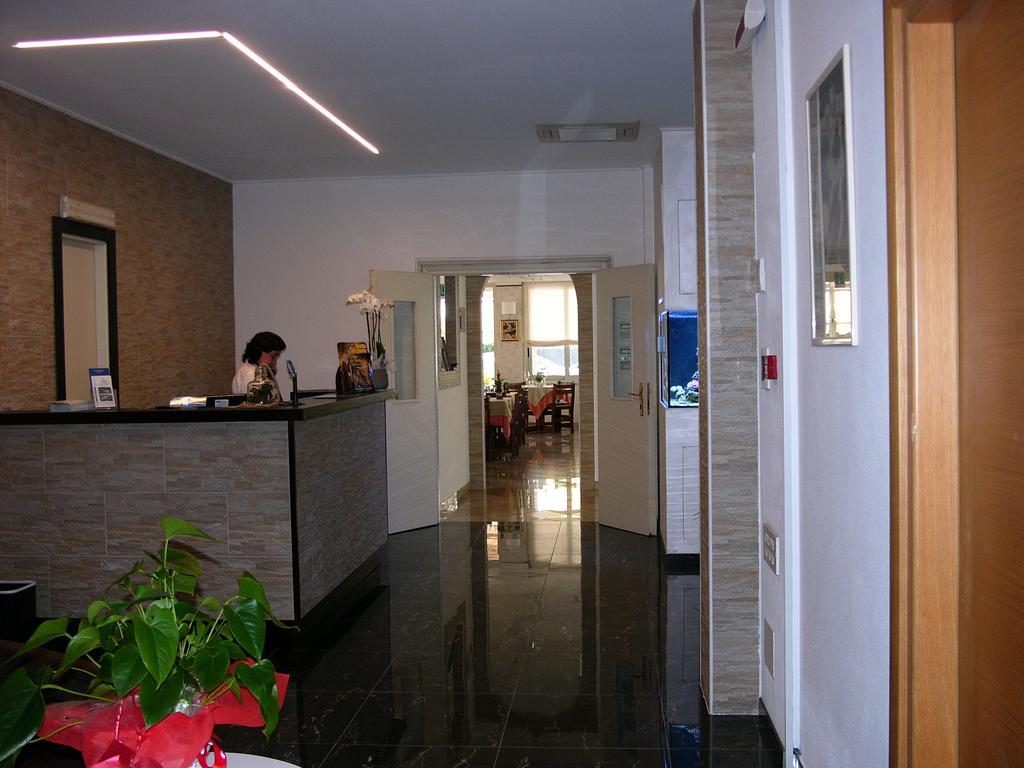 Hotel Lido Дейва-Марина Екстер'єр фото